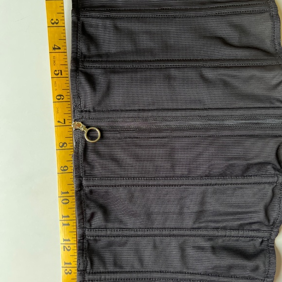 Black Waspie brand new without tags - Picture 8 of 11